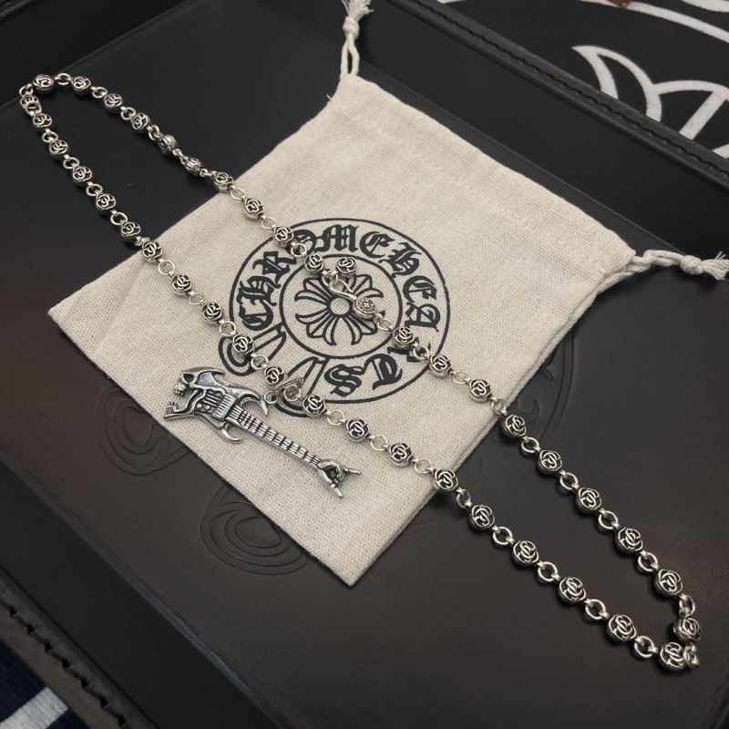 Ch*0me He**ts necklaces